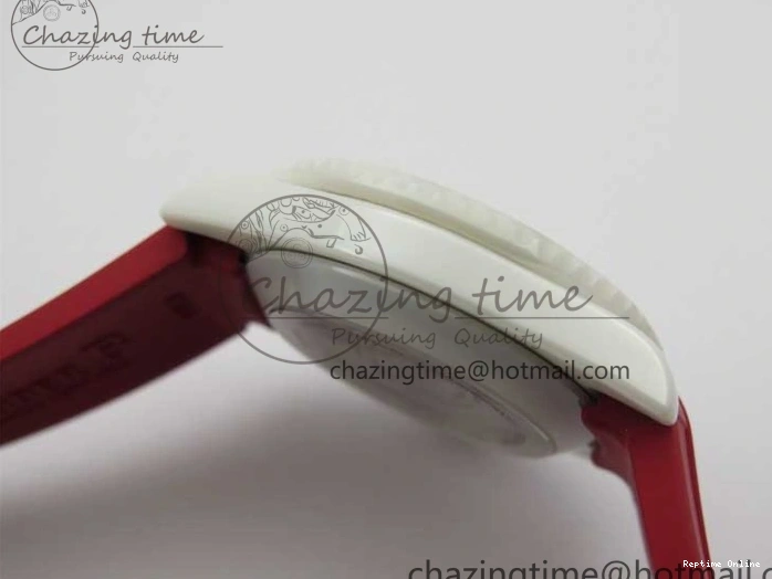 0123 WrinkleFree Submariner 40mm White Ceramic 5GF Best Edition White Red Dial on Red Rubber Strap SA 2485